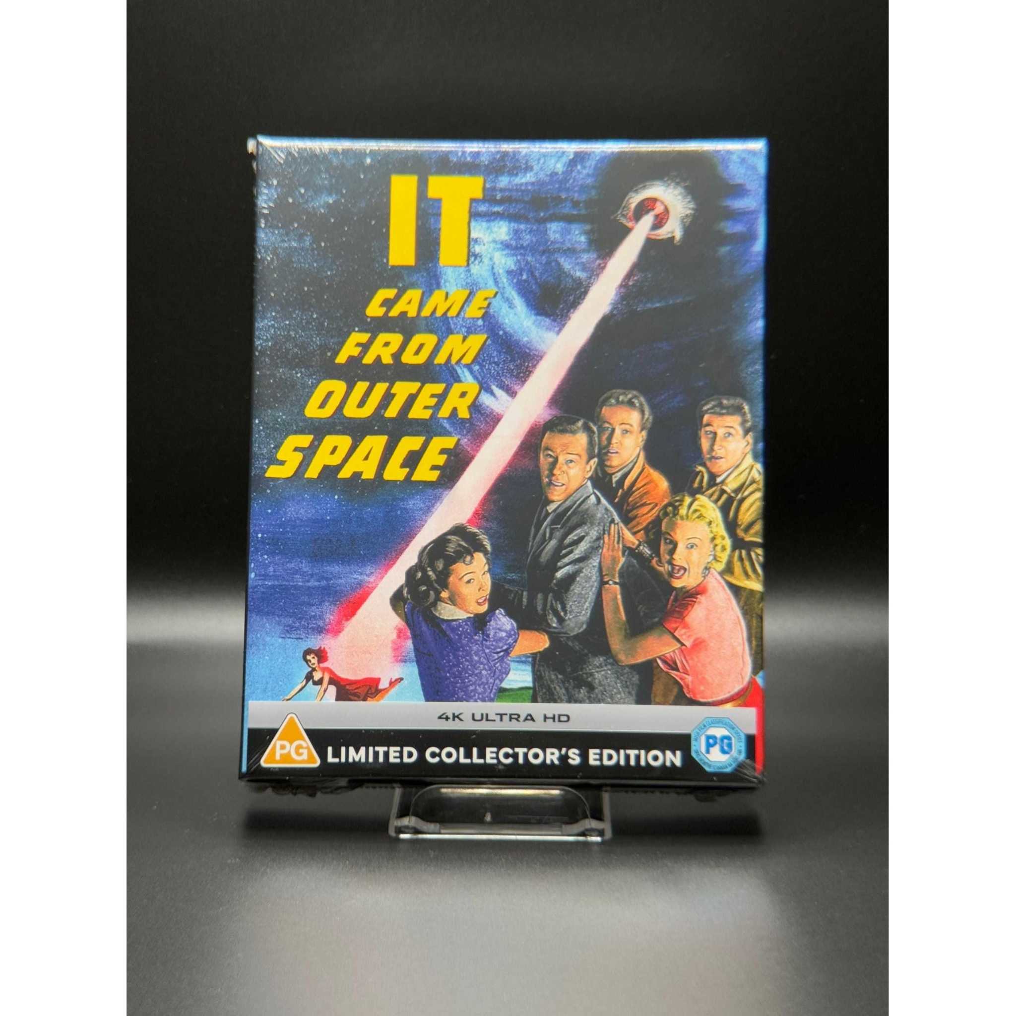 Outer Space Limited Edition Steelbook Ultimate Collectors Edition 4K Ultra HD with illustrated sci-fi cover.