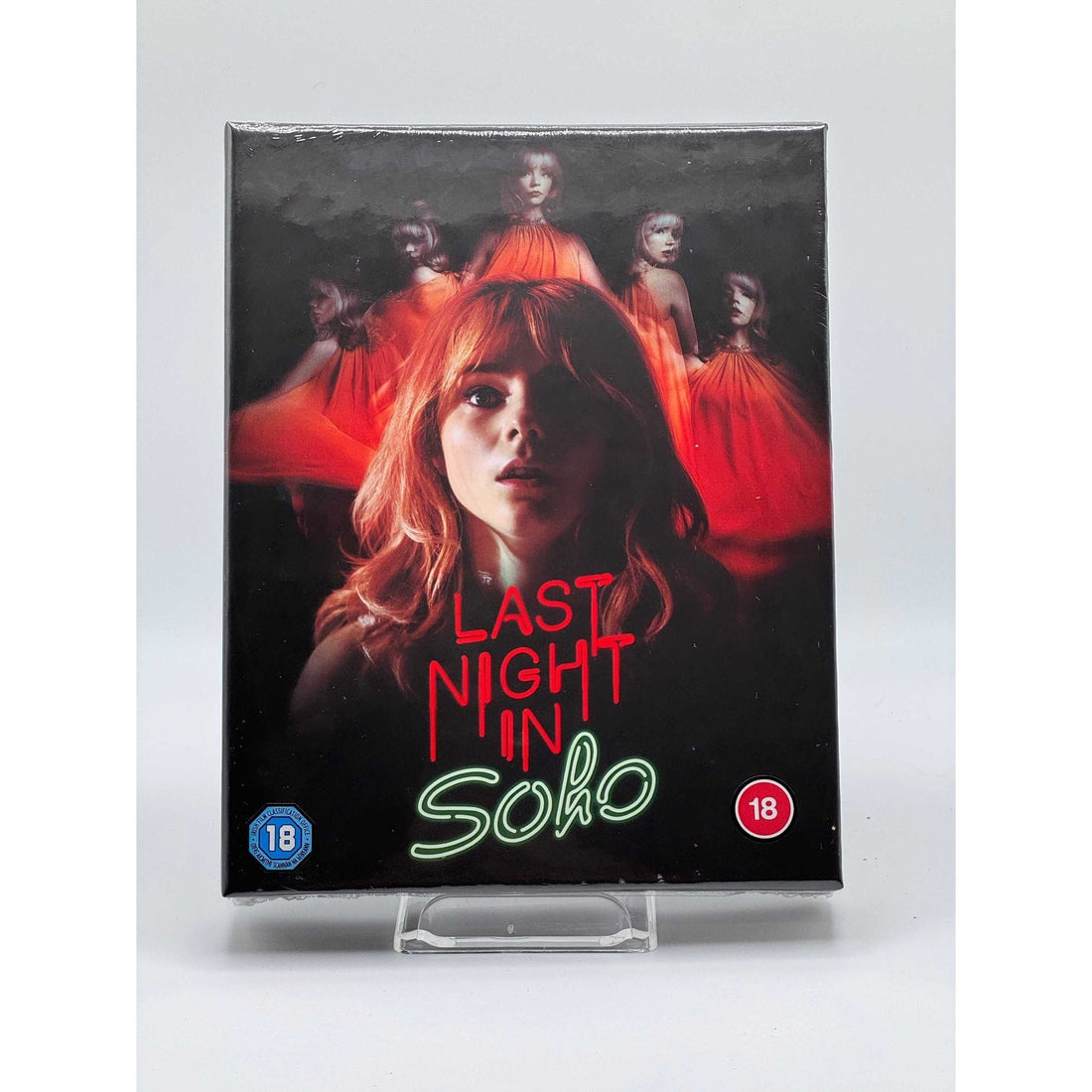 Last Night In Soho limited collectors edition steelbook set with 4K Ultra HD, Blu-Ray, rigid slipcase, artcards, production notes booklet, and double-sided poster