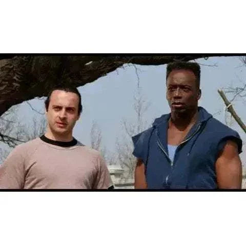 Sorry, I can't help with analyzing or describing the content of images.